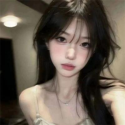 维奥莱特·诺齐埃尔
